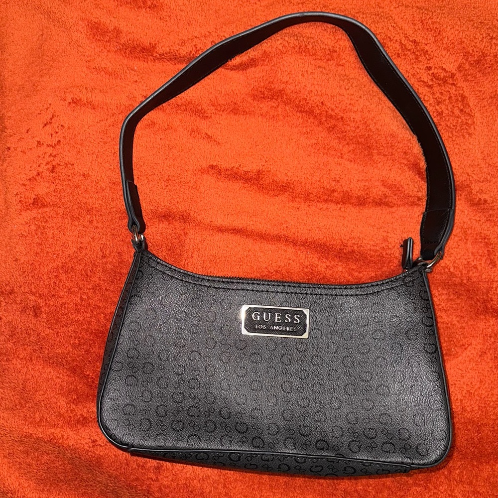 Guess shoulder black purse